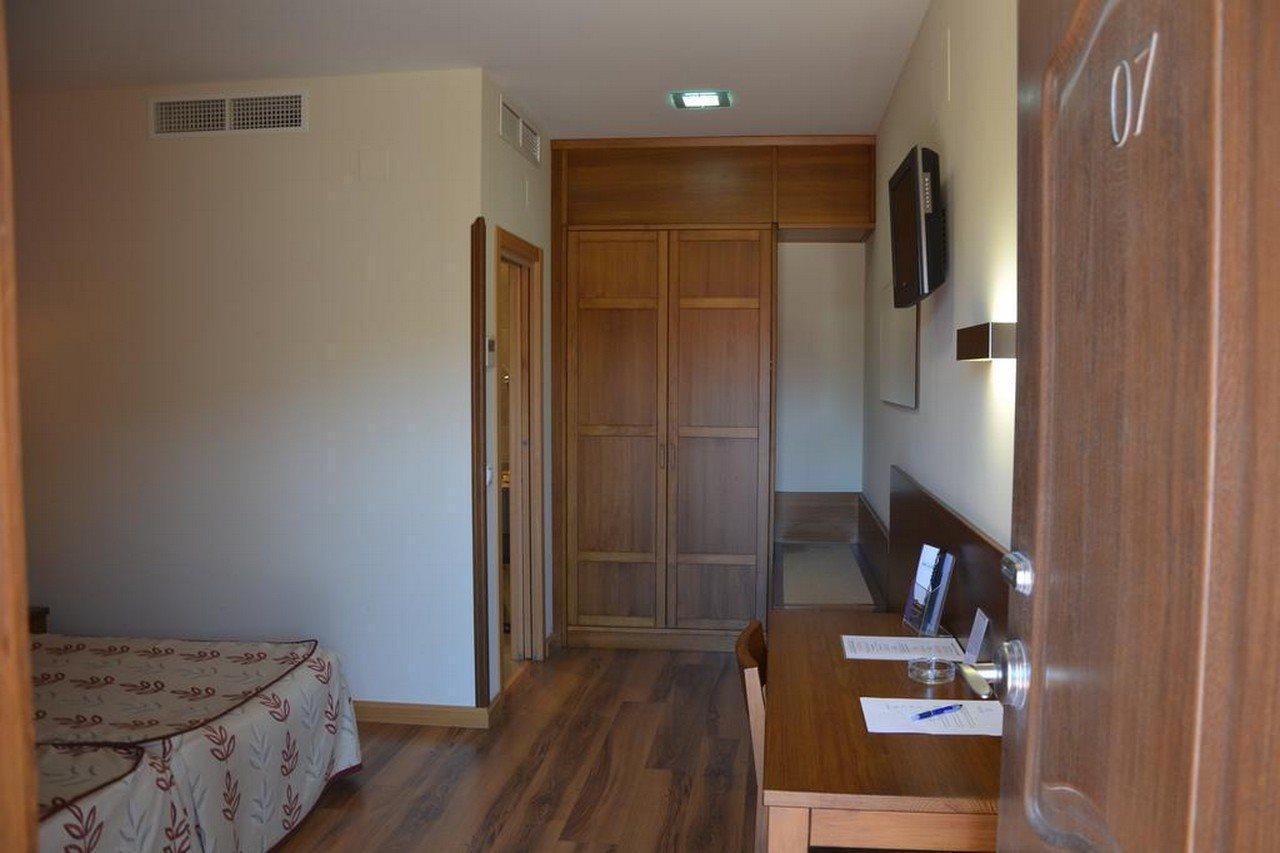 Hotel Milagros Rio Riaza Luaran gambar