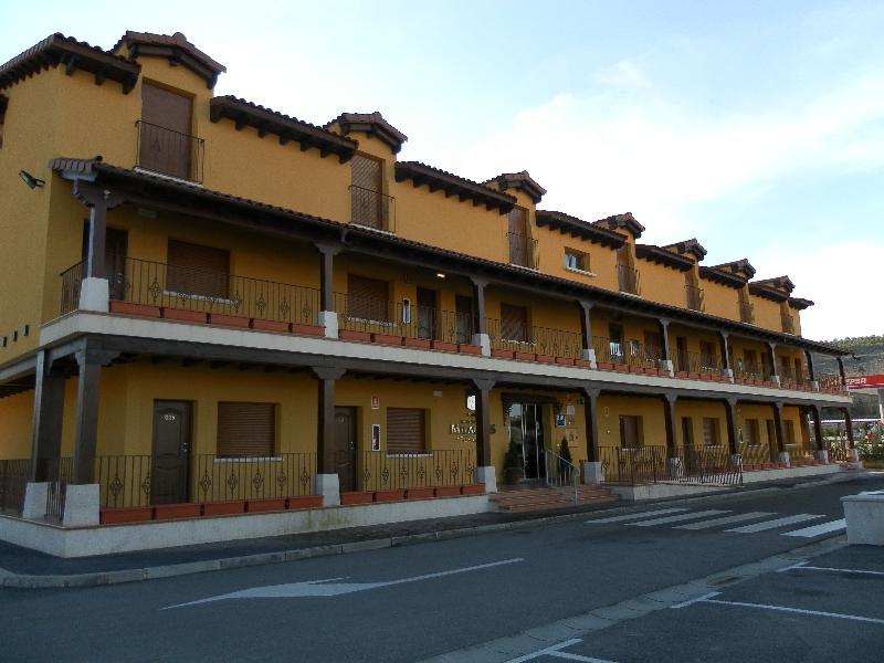 Hotel Milagros Rio Riaza Luaran gambar