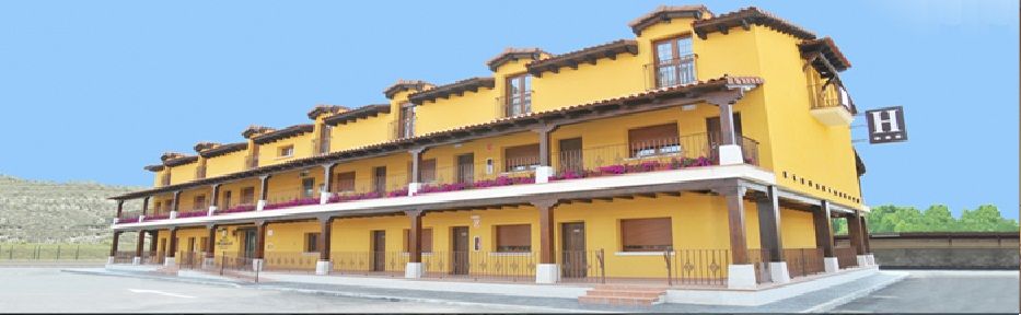 Hotel Milagros Rio Riaza Luaran gambar