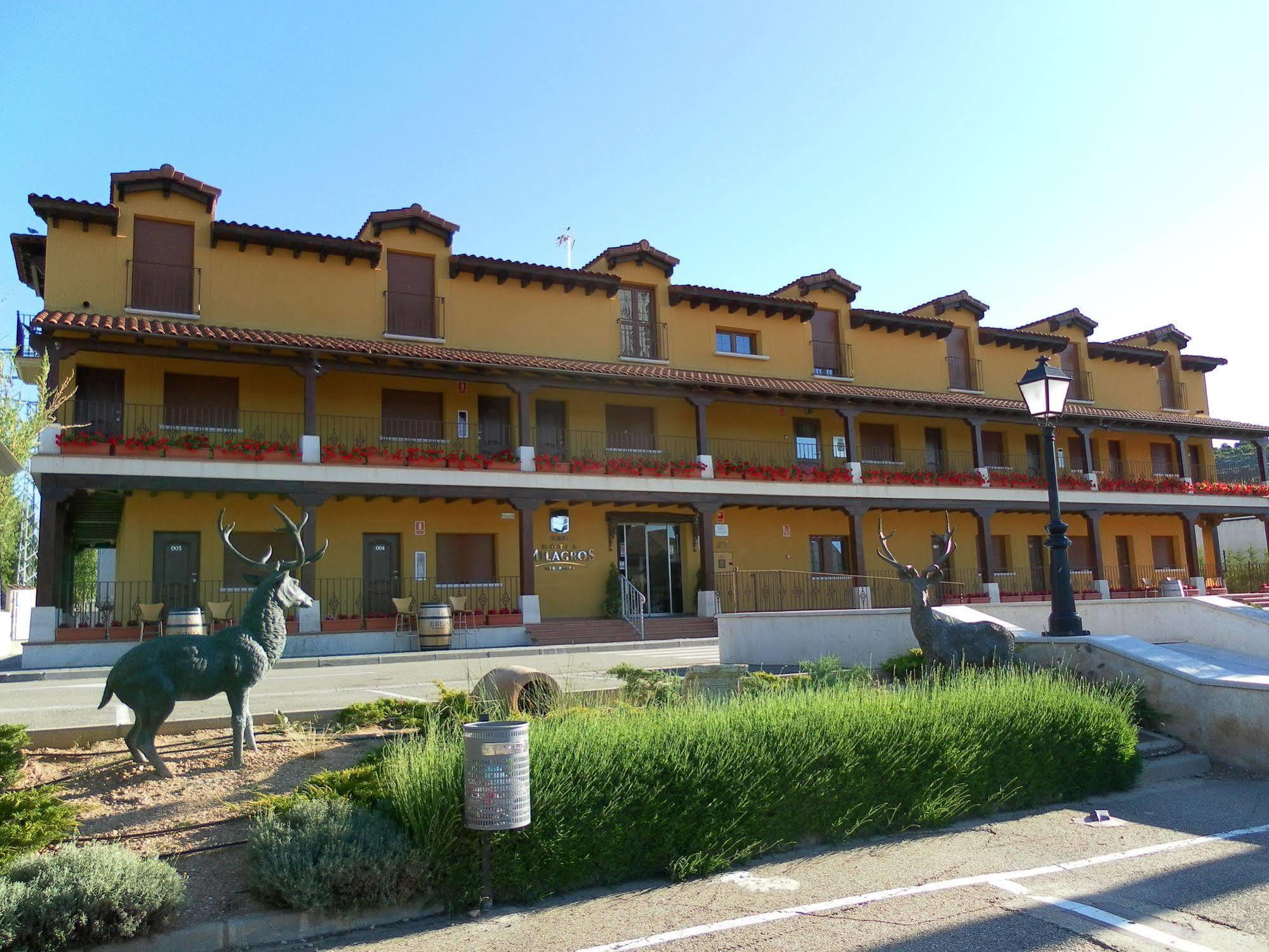 Hotel Milagros Rio Riaza Luaran gambar